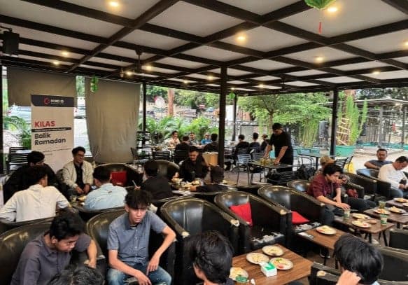 Takjil MIND ID Membuka Ruang Bedah Data Kebijakan Strategis Takjil MIND ID Membuka Ruang Bedah Data Kebijakan Strategis