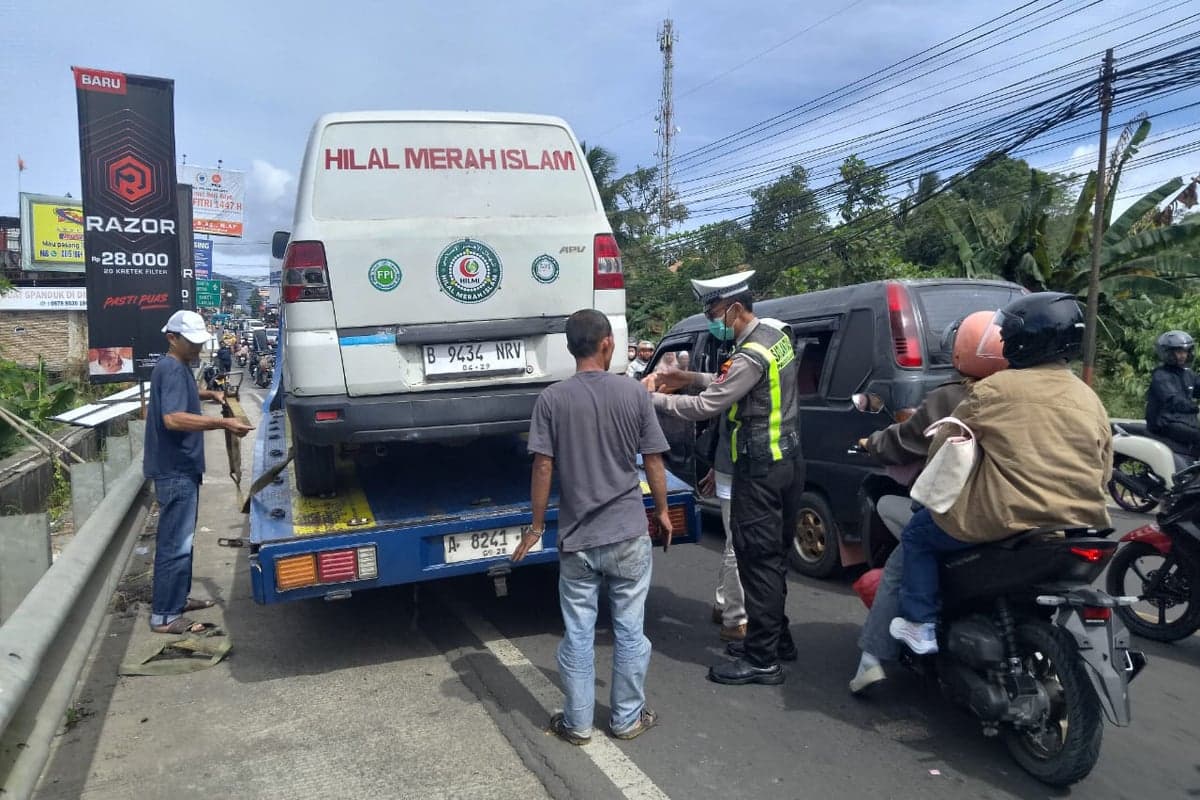Lebaran Kedua, 30 Ribu Kendaraan Serbu Kawasan Wisata Pandeglang Lebaran Kedua, 30 Ribu Kendaraan Serbu Kawasan Wisata Pandeglang