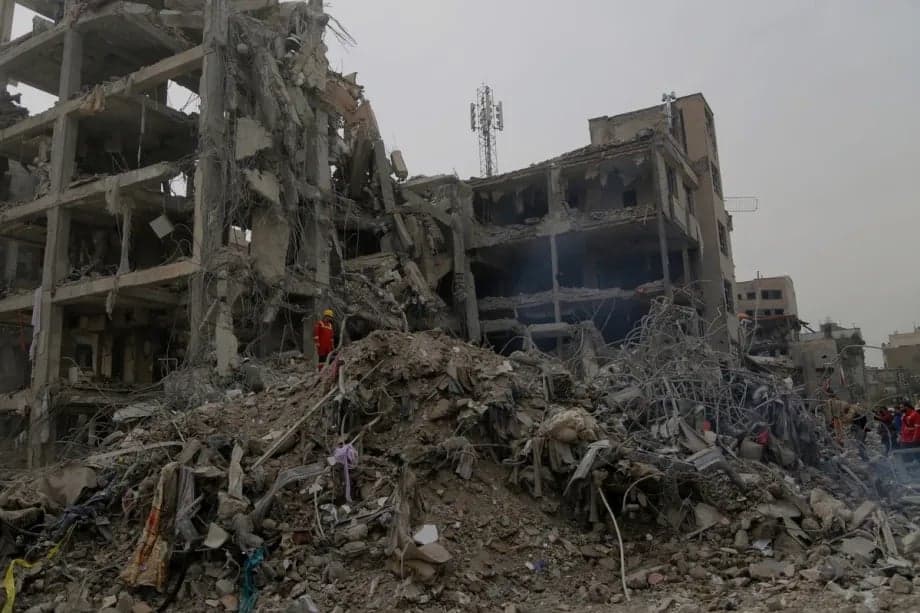 Arab Saudi dan UEA Selangkah Lagi Dukung AS-Israel Lawan Iran, Benarkah? Arab Saudi dan UEA Selangkah Lagi Dukung AS-Israel Lawan Iran, Benarkah?