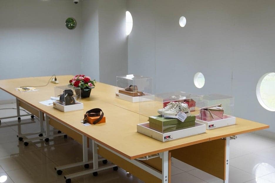 Lelang Barang Rampasan Hasil Korupsi, KPK Raup Rp10,9 Miliar Lelang Barang Rampasan Hasil Korupsi, KPK Raup Rp10,9 Miliar