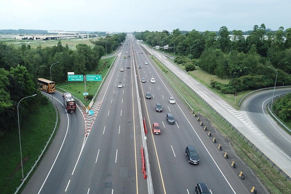 One Way Lokal KM 263-KM 70, Kendaraan Diimbau Manfaatkan Akses Keluar Alternatif One Way Lokal KM 263-KM 70, Kendaraan Diimbau Manfaatkan Akses Keluar Alternatif