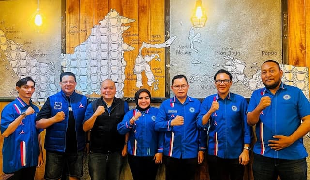 AHY Dituduh Jadi Koordinator Kasus Ijazah Jokowi, BMI: Politik Murahan yang Menjijikkan AHY Dituduh Jadi Koordinator Kasus Ijazah Jokowi, BMI: Politik Murahan yang Menjijikkan