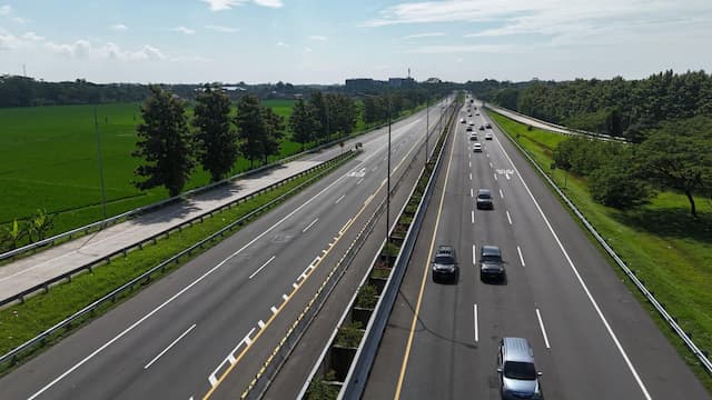 Tol Cipali Lancar pada H+8 Lebaran, Rest Area Mulai Lengang Tol Cipali Lancar pada H+8 Lebaran, Rest Area Mulai Lengang