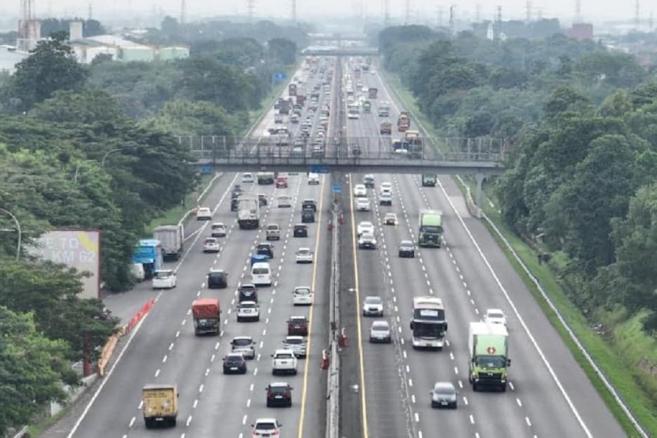 2,77 Juta Kendaraan Pemudik Telah Kembali ke Jabotabek hingga H+7 Lebaran 2,77 Juta Kendaraan Pemudik Telah Kembali ke Jabotabek hingga H+7 Lebaran