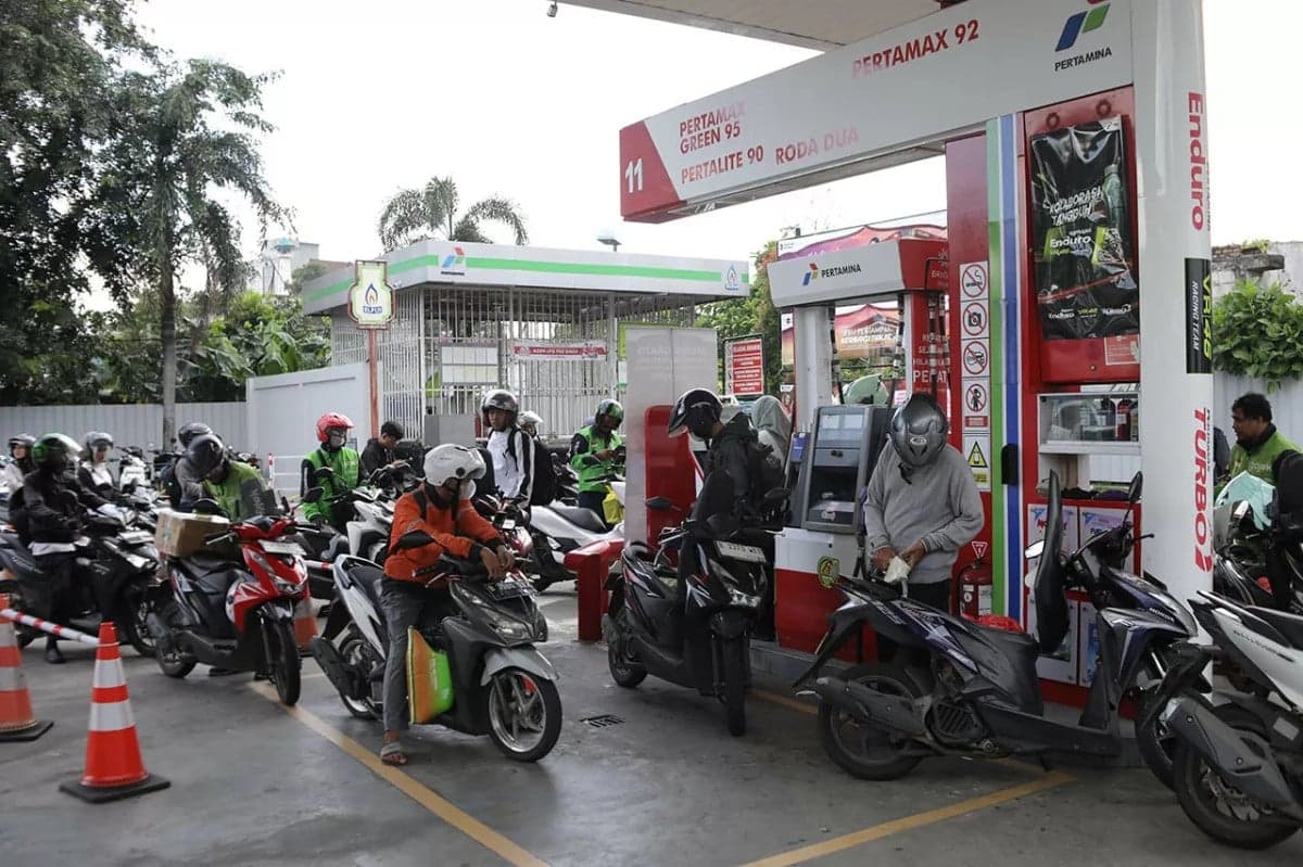 Soal Harga Pertamax Naik Rp17.850 per Liter, Pertamina: Tunggu Pengumuman Resmi Soal Harga Pertamax Naik Rp17.850 per Liter, Pertamina: Tunggu Pengumuman Resmi