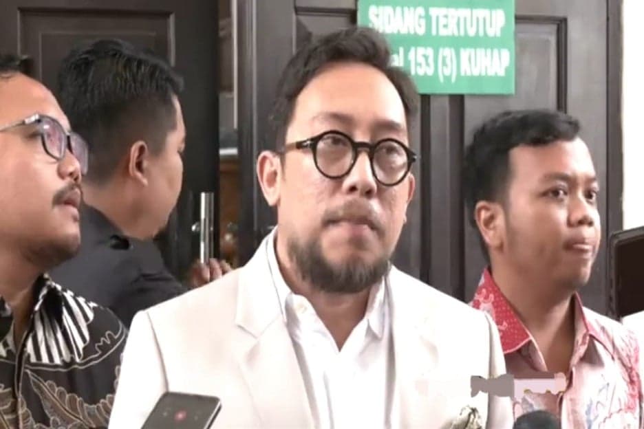 Pakar Hukum Boris Tampubolon: Tanpa Bukti Kick Back Amsal Sitepu Tak Bisa Dipidana Pakar Hukum Boris Tampubolon: Tanpa Bukti Kick Back Amsal Sitepu Tak Bisa Dipidana