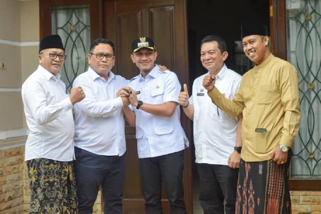 Bupati dan Wakil Lebak Sepakat Damai, Fokus Kerja untuk Rakyat Bupati dan Wakil Lebak Sepakat Damai, Fokus Kerja untuk Rakyat
