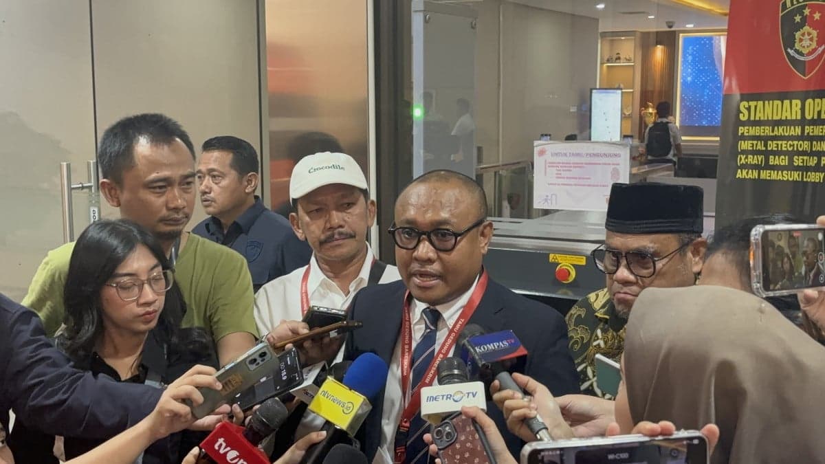 Rismon Sangkal Catut Nama JK di Tudingan Pendanaan Ijazah Jokowi, Abdul Haji Talaohu: Biar Penyidik yang Menilai Rismon Sangkal Catut Nama JK di Tudingan Pendanaan Ijazah Jokowi, Abdul Haji Talaohu: Biar Penyidik yang Menilai