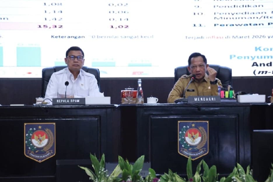 Mendagri dan Kepala BPOM Dorong Pemda Perkuat Pengawasan Obat dan Makanan Mendagri dan Kepala BPOM Dorong Pemda Perkuat Pengawasan Obat dan Makanan