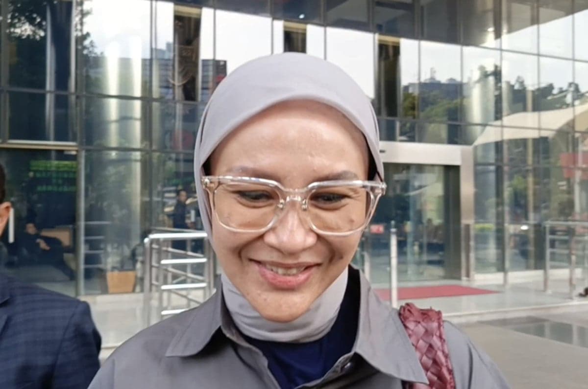 KPK Dalami Dugaan Ono Surono Terima Uang dari Tersangka Sarjan lewat Pemeriksaan Istri KPK Dalami Dugaan Ono Surono Terima Uang dari Tersangka Sarjan lewat Pemeriksaan Istri