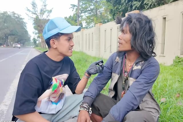 Obrolan Pembawa Perubahan, Aleh-Aleh Khas Medan Ngobrol Bareng ODGJ! Obrolan Pembawa Perubahan, Aleh-Aleh Khas Medan Ngobrol Bareng ODGJ!