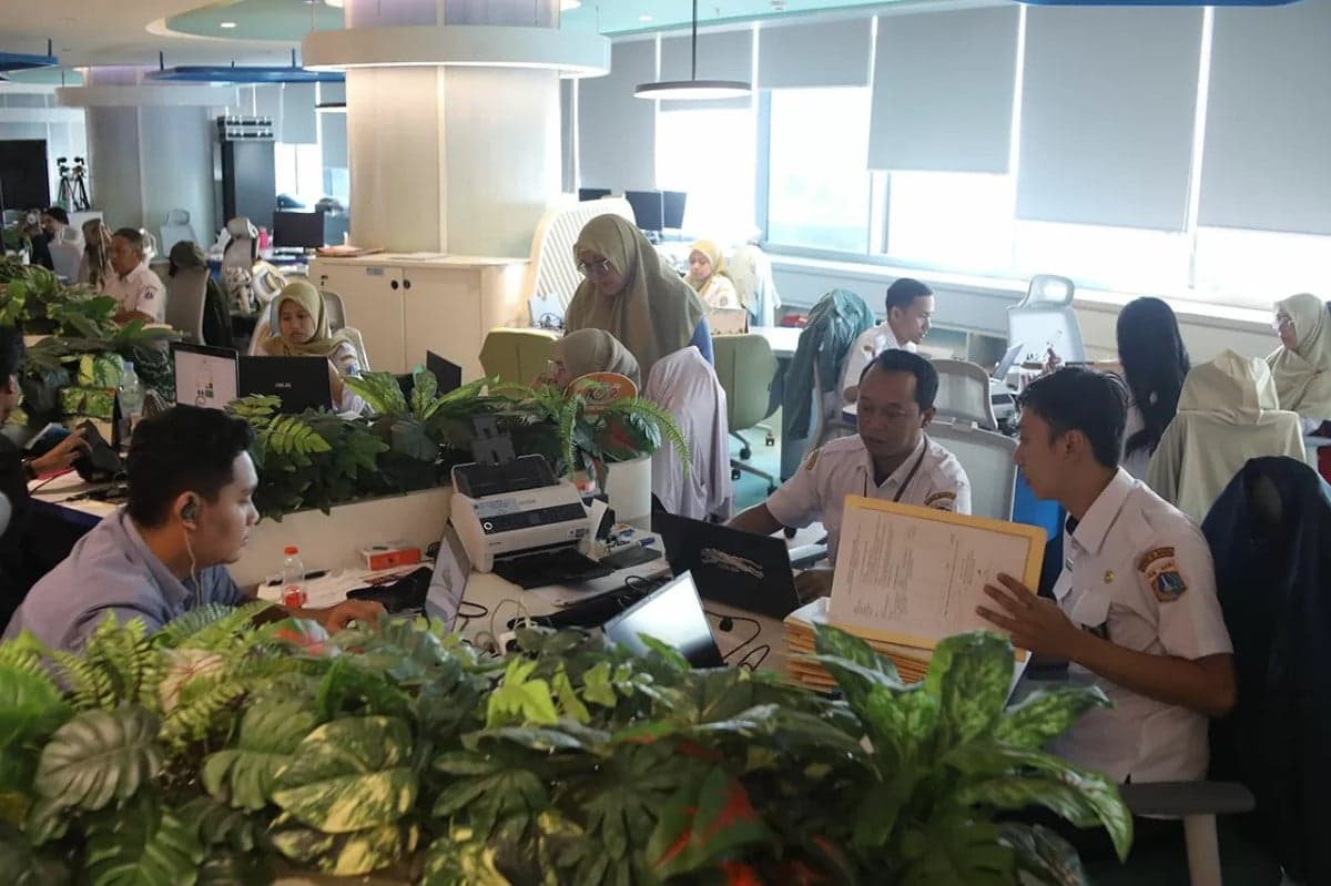 WFH ASN Dimulai Hari Ini, Pengawasan Dilakukan melalui Sistem Elektronik WFH ASN Dimulai Hari Ini, Pengawasan Dilakukan melalui Sistem Elektronik