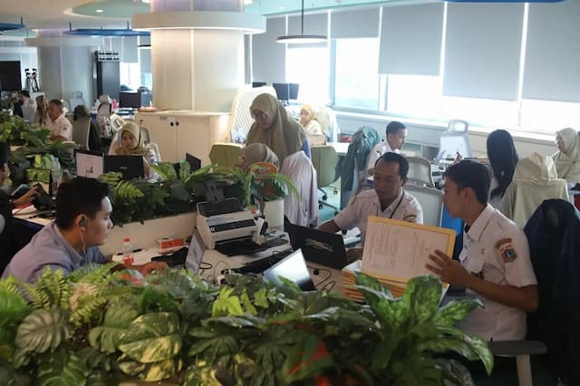 WFH ASN Dimulai Hari Ini, Pengawasan Dilakukan melalui Sistem Elektronik WFH ASN Dimulai Hari Ini, Pengawasan Dilakukan melalui Sistem Elektronik