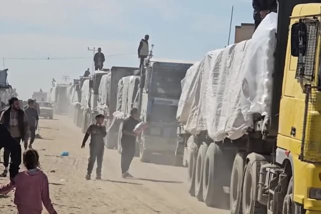 Kantor Media Pemerintah Sangkal Klaim Dewan Perdamaian soal 602 Truk Bantuan Masuk Gaza Kantor Media Pemerintah Sangkal Klaim Dewan Perdamaian soal 602 Truk Bantuan Masuk Gaza