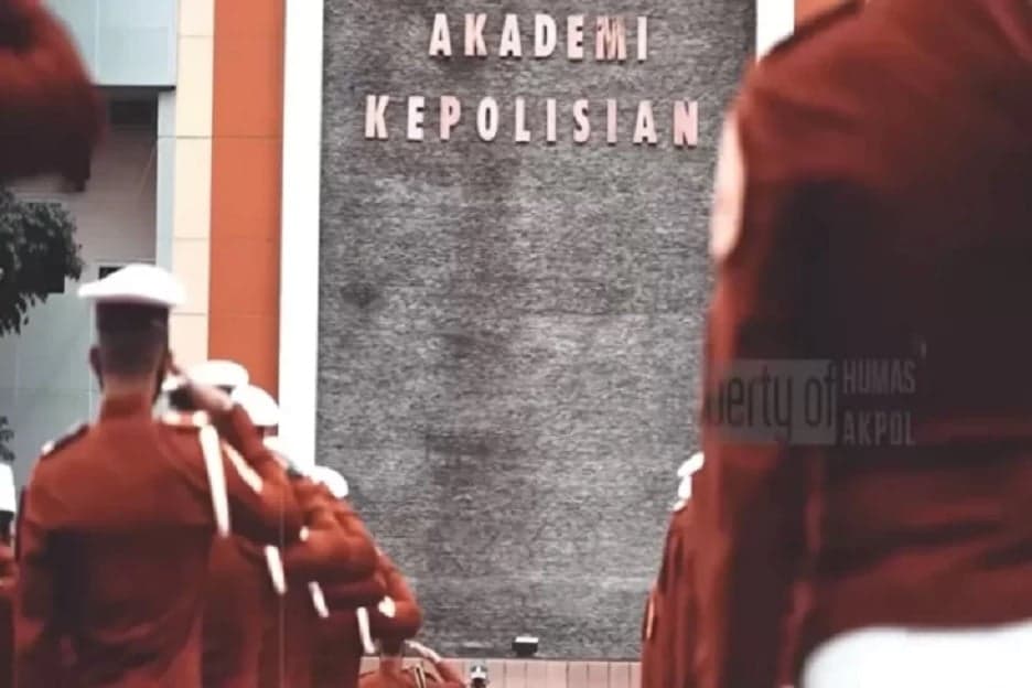 Penasihat Ahli Kapolri: Prinsip Betah dalam Penerimaan Akpol untuk Cegah Percaloan Penasihat Ahli Kapolri: Prinsip Betah dalam Penerimaan Akpol untuk Cegah Percaloan