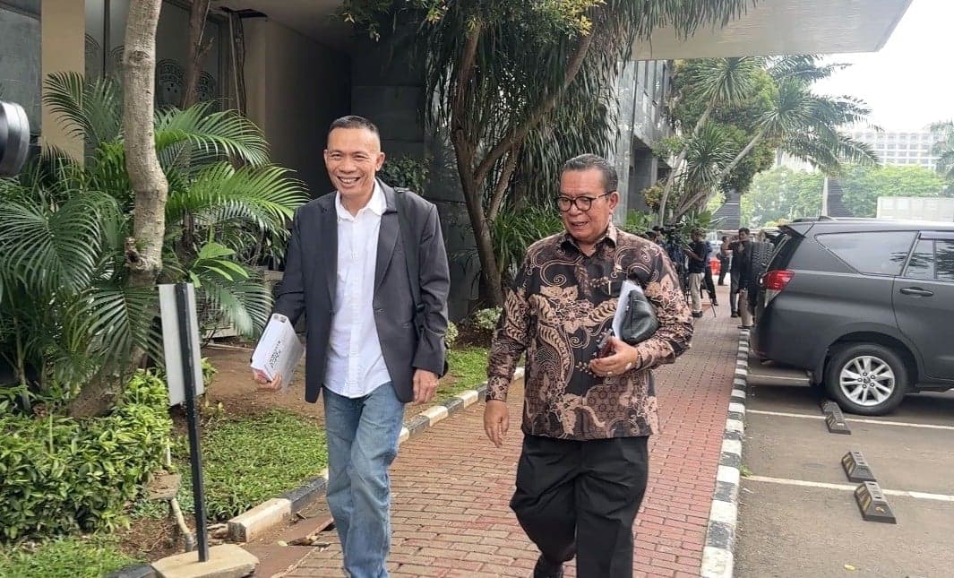 Rismon Sianipar Resmi Kantongi SP3 Kasus Ijazah Jokowi Rismon Sianipar Resmi Kantongi SP3 Kasus Ijazah Jokowi