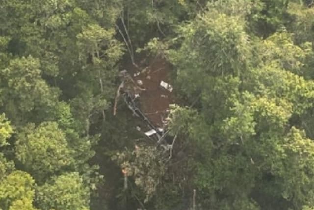 8 Penumpang Helikopter Jatuh di Sekadau Kalbar Tewas 8 Penumpang Helikopter Jatuh di Sekadau Kalbar Tewas