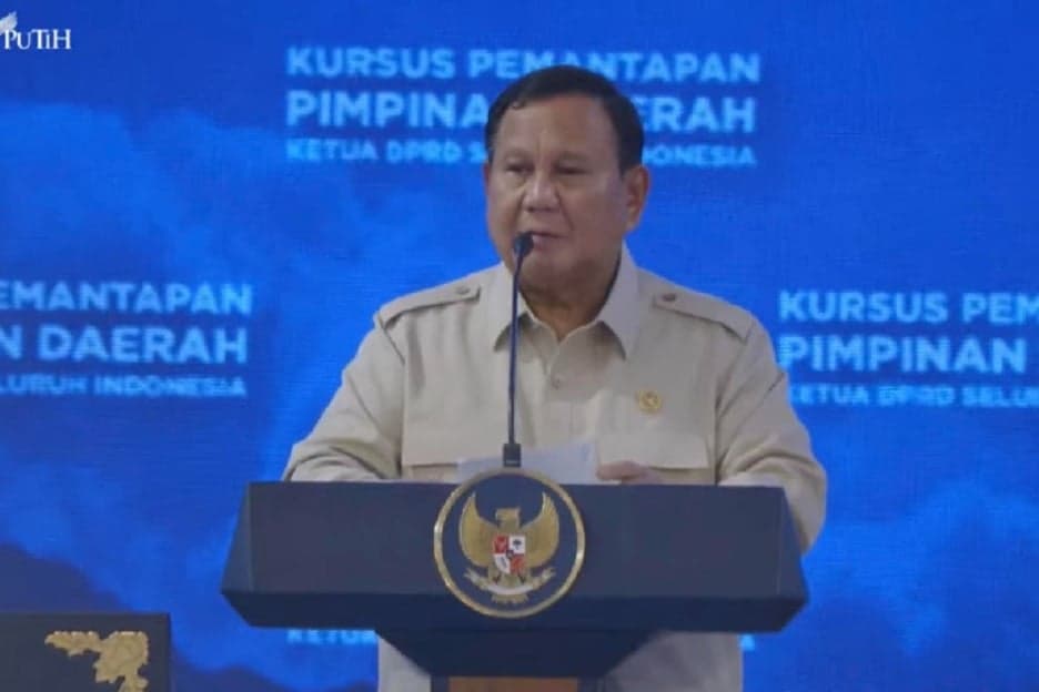 Prabowo Beri Arahan Tertutup Retreat Ketua DPRD se-Indonesia di Akmil Magelang Prabowo Beri Arahan Tertutup Retreat Ketua DPRD se-Indonesia di Akmil Magelang