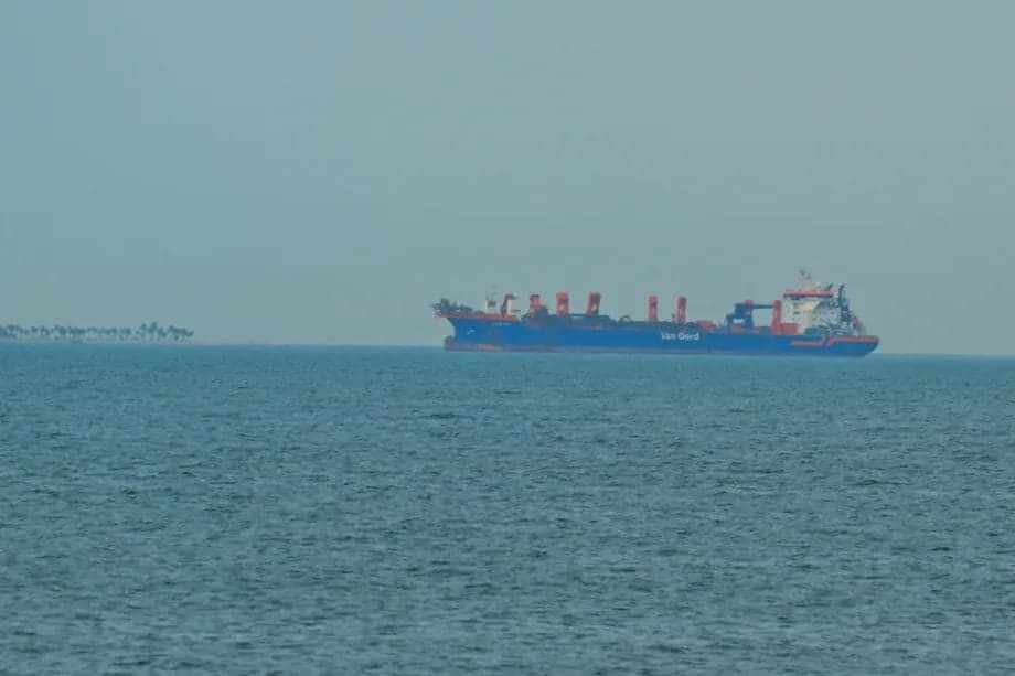 Iran Kecam Penyitaan Kapal oleh AS yang Bawa Perlengkapan Dialisis Iran Kecam Penyitaan Kapal oleh AS yang Bawa Perlengkapan Dialisis