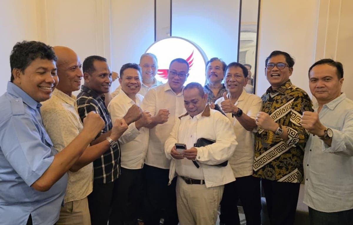 Jumhur Hidayat Jadi Menteri LH, Syahganda Nainggolan: Dia Akan Bertarung Lawan Oligarki Jumhur Hidayat Jadi Menteri LH, Syahganda Nainggolan: Dia Akan Bertarung Lawan Oligarki