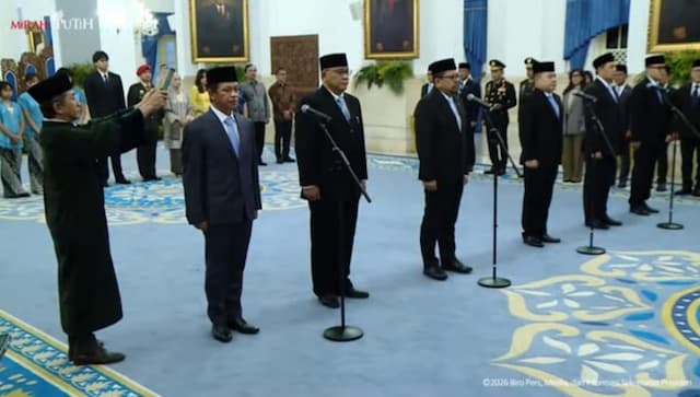 Reshuffle Kabinet Terbaru, Murni karena Kinerja atau Politik? Reshuffle Kabinet Terbaru, Murni karena Kinerja atau Politik?