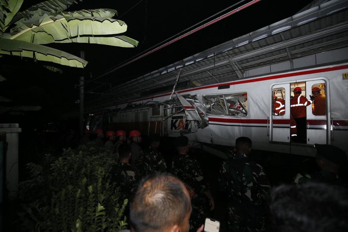 38 Penumpang KRL Dirawat di RS, 4 Meninggal Dunia 38 Penumpang KRL Dirawat di RS, 4 Meninggal Dunia