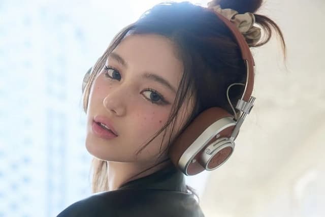 Tim Pengacara ADOR Mundur di Tengah Gugatan Ratusan Miliar terhadap Danielle NewJeans Tim Pengacara ADOR Mundur di Tengah Gugatan Ratusan Miliar terhadap Danielle NewJeans