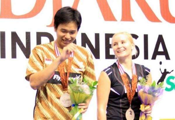 Kisah Unik Hendra Setiawan dan Anastasia Russkikh: Duet Gado-Gado yang Sempat Mengguncang Indonesia Open Kisah Unik Hendra Setiawan dan Anastasia Russkikh: Duet Gado-Gado yang Sempat Mengguncang Indonesia Open