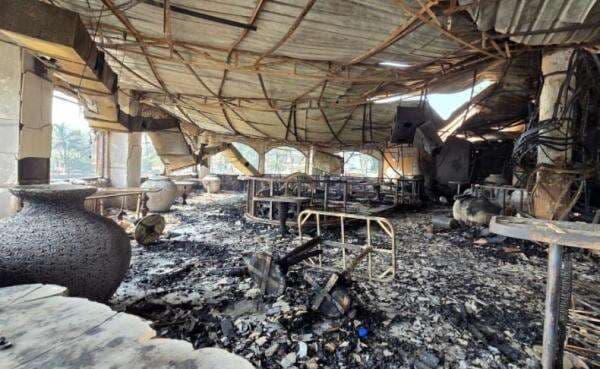 Kebakaran Kelab Malam Tewaskan 25 Orang termasuk Turis, Dipicu Ledakan Tabung Gas Kebakaran Kelab Malam Tewaskan 25 Orang termasuk Turis, Dipicu Ledakan Tabung Gas