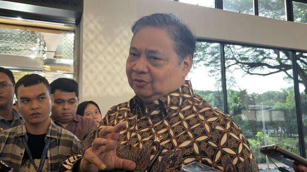 Skema Baru KUR 2026: Bunga Flat 6 Persen, Penarikan Tanpa Batas Skema Baru KUR 2026: Bunga Flat 6 Persen, Penarikan Tanpa Batas