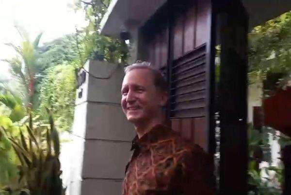 Jokowi dan Dubes Belanda Bertemu di Solo, Ini Topik Pembahasannya Jokowi dan Dubes Belanda Bertemu di Solo, Ini Topik Pembahasannya