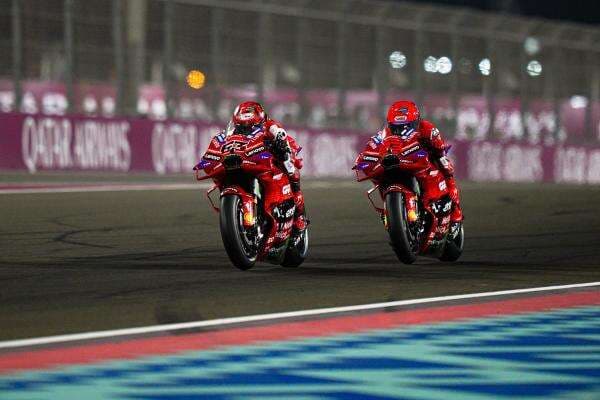 Tahu Motornya Sulit Ditaklukkan, Marc Marquez Sengaja Bikin Francesco Bagnaia Kesusahan di MotoGP 2025 Tahu Motornya Sulit Ditaklukkan, Marc Marquez Sengaja Bikin Francesco Bagnaia Kesusahan di MotoGP 2025