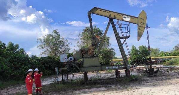 Percepatan Energi Terbarukan Jadi Senjata Lawan Mafia Migas Percepatan Energi Terbarukan Jadi Senjata Lawan Mafia Migas