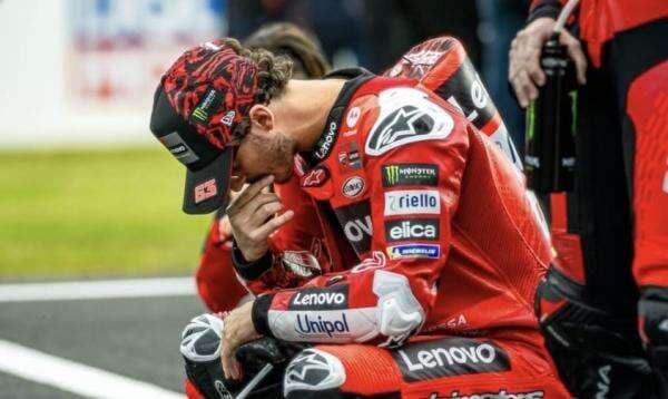 Ogah ke Lain Hati, Bagnaia Ingin Setia di Ducati usai Lewati Badai MotoGP 2025 Ogah ke Lain Hati, Bagnaia Ingin Setia di Ducati usai Lewati Badai MotoGP 2025