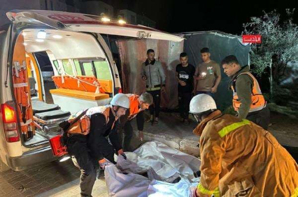 10 Orang Sekeluarga, Termasuk 7 Anak, Tewas Dibom Israel di Gaza 10 Orang Sekeluarga, Termasuk 7 Anak, Tewas Dibom Israel di Gaza