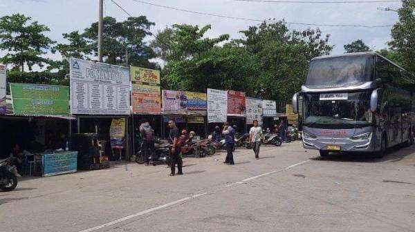 Marak Tiket Bus Palsu di Terminal Karawang, Pemudik Asal Palembang Tertipu dan Terlantar di Jakarta Marak Tiket Bus Palsu di Terminal Karawang, Pemudik Asal Palembang Tertipu dan Terlantar di Jakarta