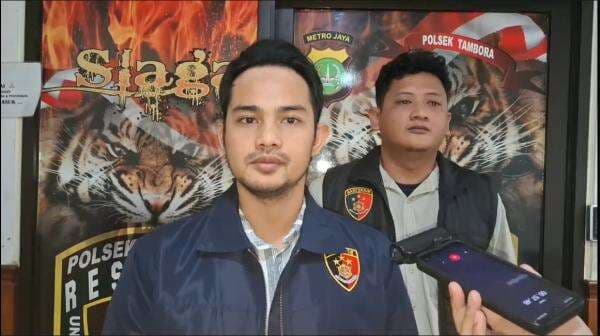 Kurang dari 24 Jam, Polsek Tambora Ringkus Pelaku Jambret di Tambora yang Viral di Medsos Kurang dari 24 Jam, Polsek Tambora Ringkus Pelaku Jambret di Tambora yang Viral di Medsos