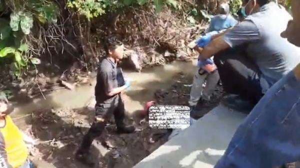 Mahasiswi asal Probolinggo Ditemukan Tewas di Pasuruan, Posisi Telungkup Pakai Helm Mahasiswi asal Probolinggo Ditemukan Tewas di Pasuruan, Posisi Telungkup Pakai Helm