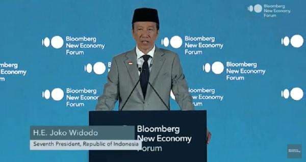 Pidato di Bloomberg New Economy, Jokowi Prediksi Revolusi Robot Humanoid 5-15 Tahun ke Depan Pidato di Bloomberg New Economy, Jokowi Prediksi Revolusi Robot Humanoid 5-15 Tahun ke Depan