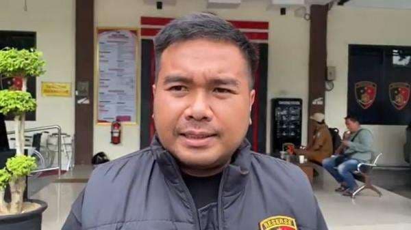 Debt Collector di Jombang Nyaris Tewas Dibacok, Polisi Selidiki Motif Penyerangan Debt Collector di Jombang Nyaris Tewas Dibacok, Polisi Selidiki Motif Penyerangan