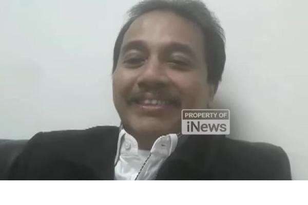 Dicegah ke Luar Negeri terkait Kasus Ijazah Jokowi, Roy Suryo: Saya Senyum Saja Dicegah ke Luar Negeri terkait Kasus Ijazah Jokowi, Roy Suryo: Saya Senyum Saja