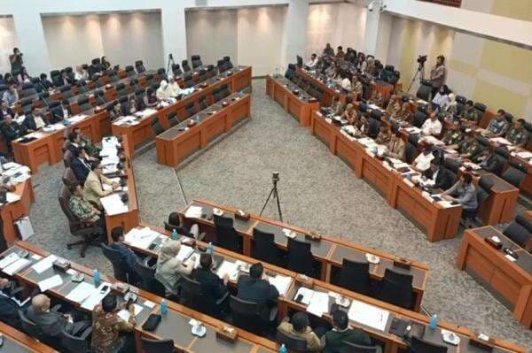 3 Pasal Masukan Pemerintah di RUU TNI Menarik Perhatian 3 Pasal Masukan Pemerintah di RUU TNI Menarik Perhatian