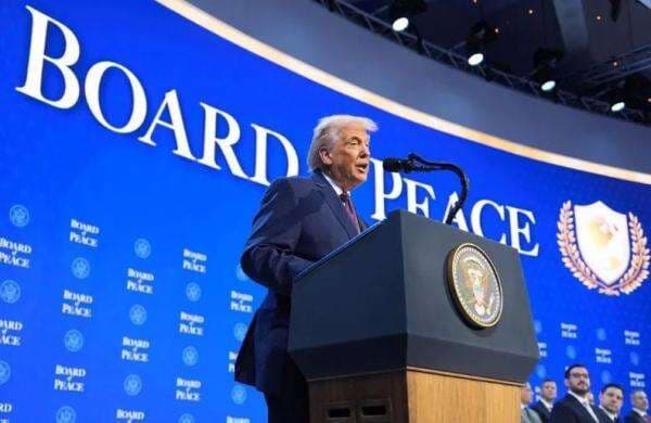 Teken Piagam Dewan Perdamaian Gaza, Trump Peringatkan Hamas Letakkan Senjata Teken Piagam Dewan Perdamaian Gaza, Trump Peringatkan Hamas Letakkan Senjata