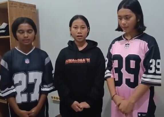 Viral 3 Remaja di Halmahera Selatan Lecehkan Gerakan Shalat, Begini Endingnya Viral 3 Remaja di Halmahera Selatan Lecehkan Gerakan Shalat, Begini Endingnya