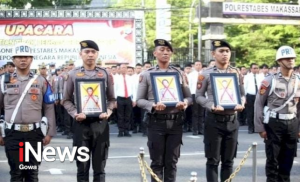 Tiga Oknum Polisi di Makassar Dipecat, Dua Terlibat Peredaran Narkotika Internasional Tiga Oknum Polisi di Makassar Dipecat, Dua Terlibat Peredaran Narkotika Internasional