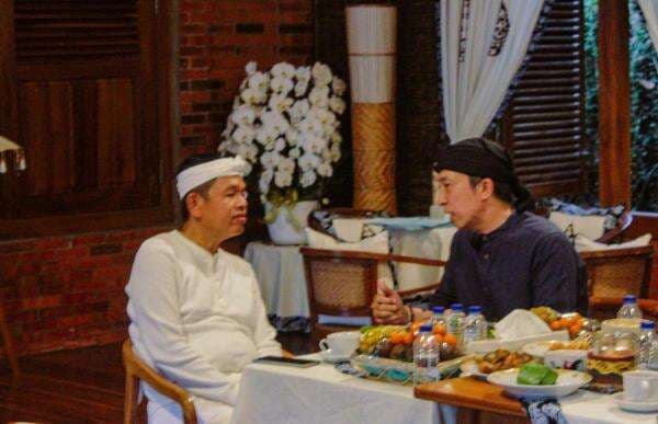 Gubernur Jabar Instruksikan Kepala Daerah Tuntaskan Masalah Sampah, Sanksi Tegas Menanti Pelanggar Gubernur Jabar Instruksikan Kepala Daerah Tuntaskan Masalah Sampah, Sanksi Tegas Menanti Pelanggar