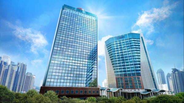 Harga Saham BBRI Naik 48 Kali Lipat Selama 22 Tahun Melantai di BEI Harga Saham BBRI Naik 48 Kali Lipat Selama 22 Tahun Melantai di BEI