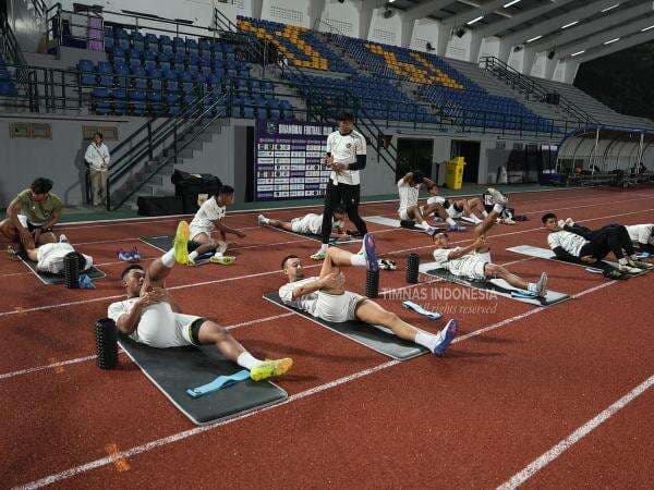 Indra Sjafri Kirim Pesan Menyentuh ke Pemain Timnas Indonesia U-22 Usai Gagal di SEA Games 2025 Indra Sjafri Kirim Pesan Menyentuh ke Pemain Timnas Indonesia U-22 Usai Gagal di SEA Games 2025