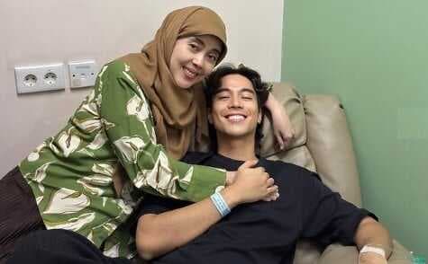 Mengharukan, 6 Tahun Hidup dengan Kanker Vidi Aldiano Pilih Berdamai dan Ikhlas Mengharukan, 6 Tahun Hidup dengan Kanker Vidi Aldiano Pilih Berdamai dan Ikhlas