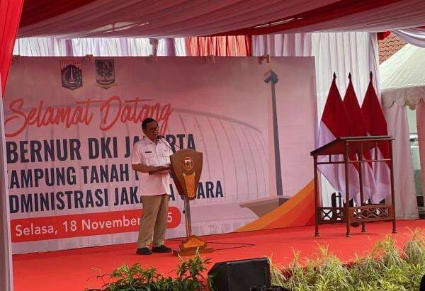 Gubernur Pramono Resmikan ‘Kampung Tanah Harapan’, Akhiri Nama Tanah Merah Gubernur Pramono Resmikan ‘Kampung Tanah Harapan’, Akhiri Nama Tanah Merah